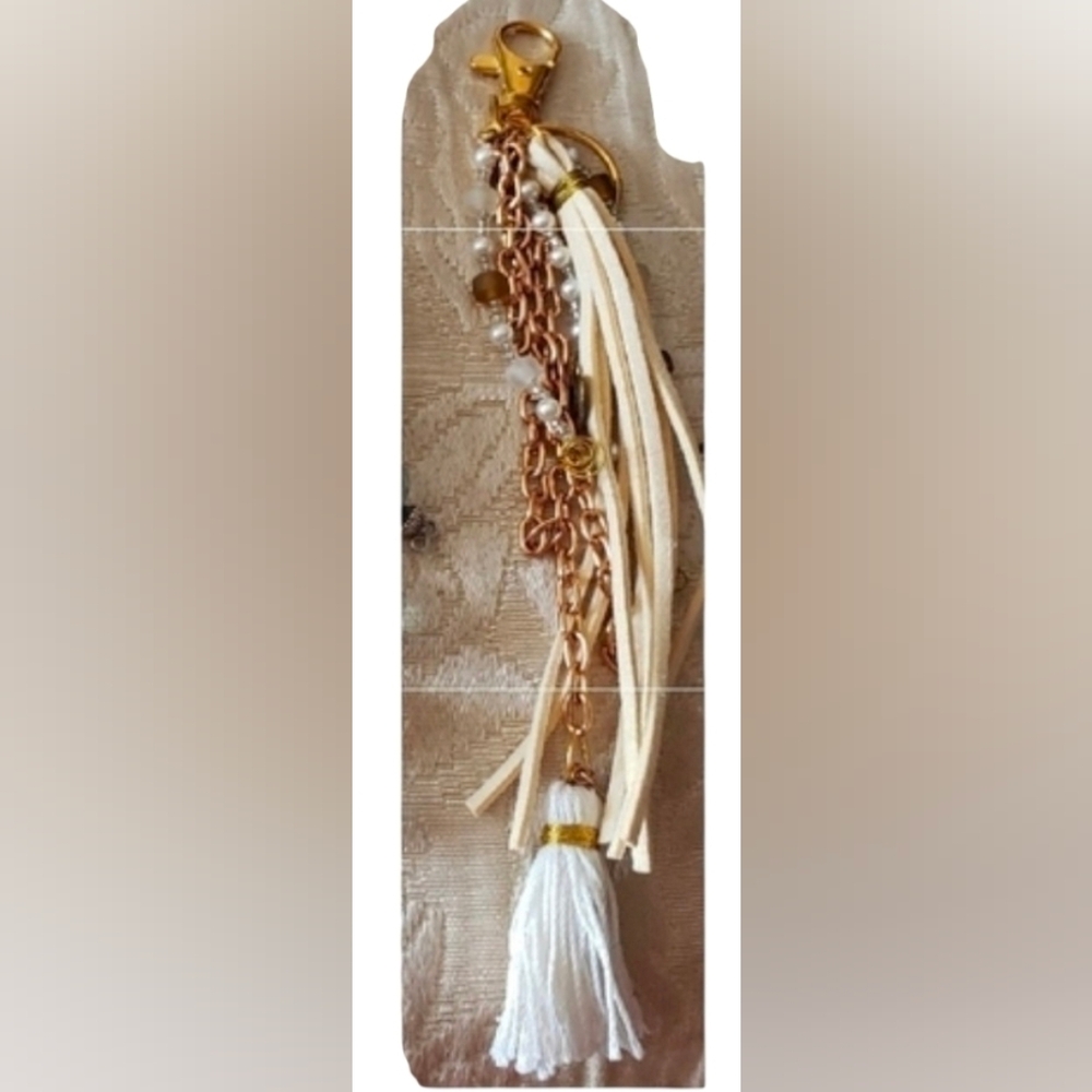 Beige Leather & Beaded Purse/Key Chain Charm Handcrafted One Of A Kind NEW